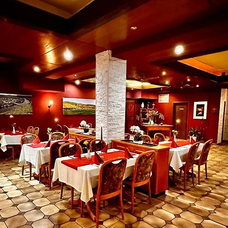 Hotel Krone Riesling 3*
