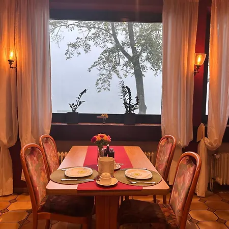 Hotel Krone Riesling 3*